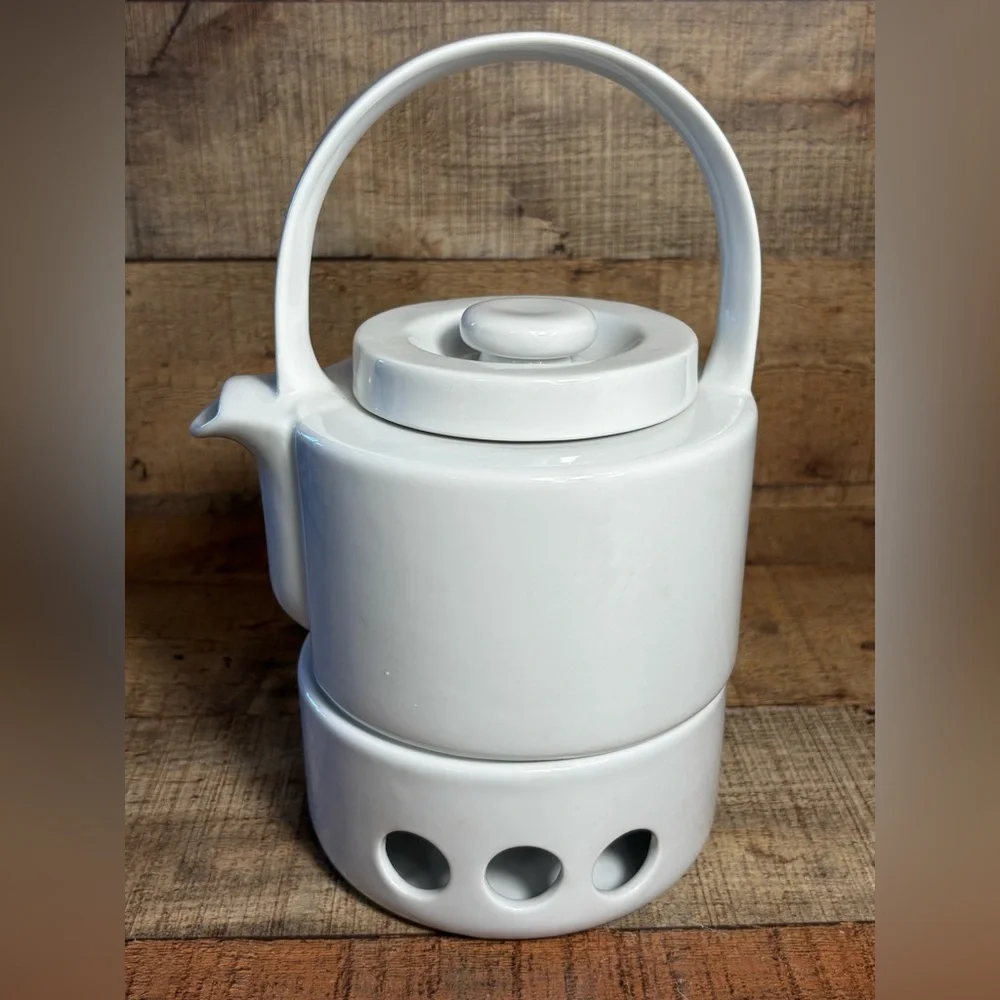 Cordon Bleu Crate& Barrel White Ceramic Teapot & Warmer Koen De Winter 1984